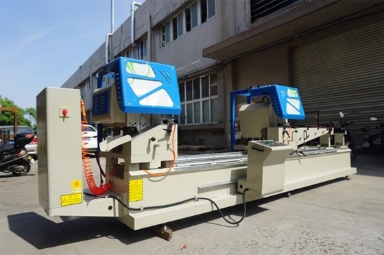 數控鋁型材雙頭切割機 數控鋁型材雙頭切割機